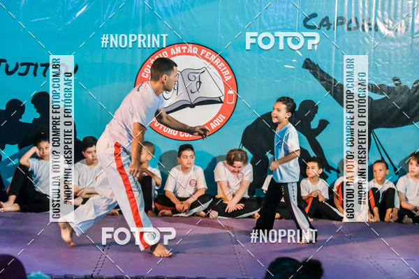 Buy your photos of the eventApresenta��o de Capoeira e Ju Jitsu 2019 on Fotop