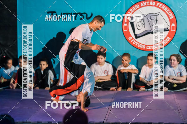 Buy your photos of the eventApresenta��o de Capoeira e Ju Jitsu 2019 on Fotop