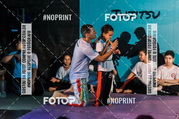 Buy your photos of the eventApresenta��o de Capoeira e Ju Jitsu 2019 on Fotop