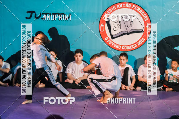 Buy your photos of the eventApresenta��o de Capoeira e Ju Jitsu 2019 on Fotop