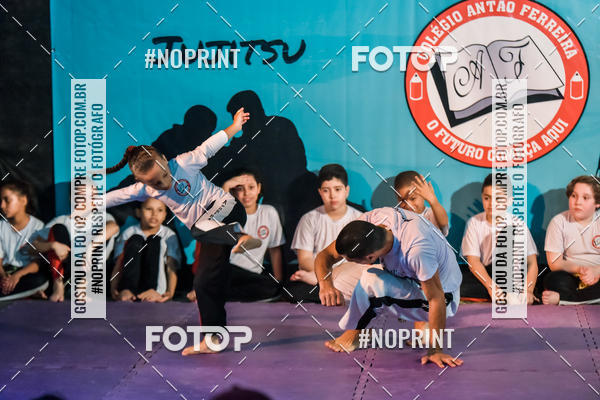 Buy your photos of the eventApresenta��o de Capoeira e Ju Jitsu 2019 on Fotop