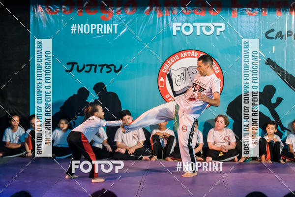 Buy your photos of the eventApresenta��o de Capoeira e Ju Jitsu 2019 on Fotop