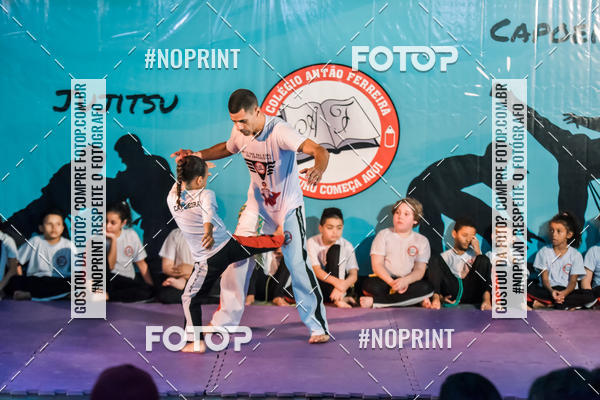 Buy your photos of the eventApresenta��o de Capoeira e Ju Jitsu 2019 on Fotop