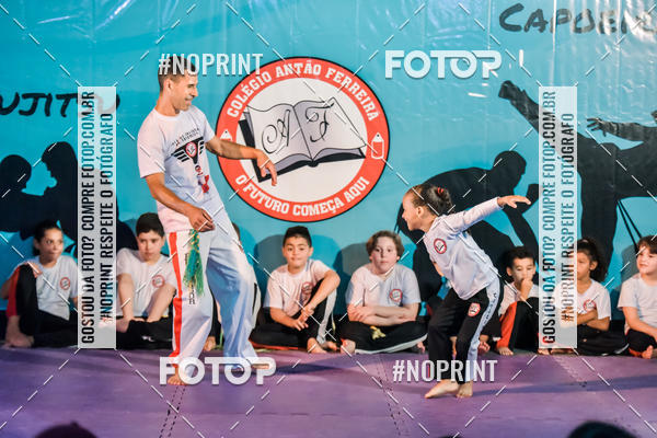 Buy your photos of the eventApresenta��o de Capoeira e Ju Jitsu 2019 on Fotop