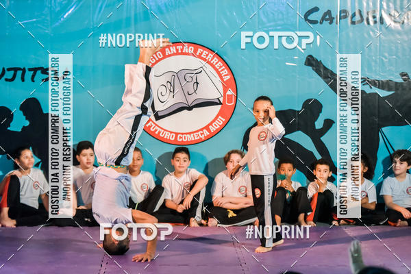 Buy your photos of the eventApresenta��o de Capoeira e Ju Jitsu 2019 on Fotop