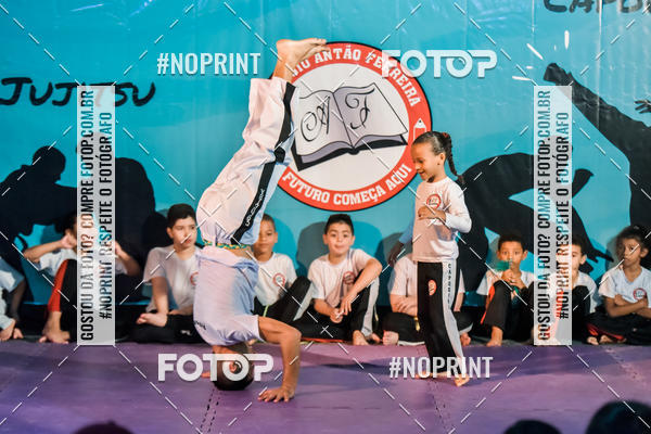 Buy your photos of the eventApresenta��o de Capoeira e Ju Jitsu 2019 on Fotop