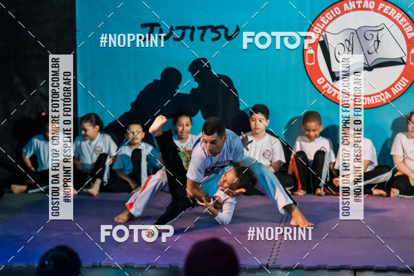 Buy your photos of the eventApresenta��o de Capoeira e Ju Jitsu 2019 on Fotop