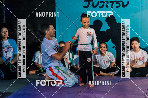 Buy your photos of the eventApresenta��o de Capoeira e Ju Jitsu 2019 on Fotop