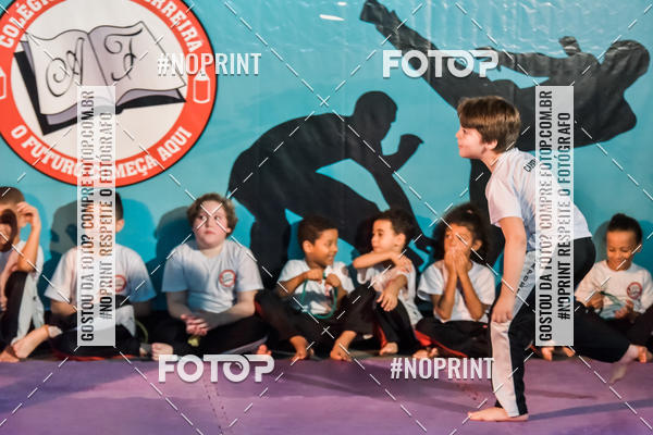 Buy your photos of the eventApresenta��o de Capoeira e Ju Jitsu 2019 on Fotop