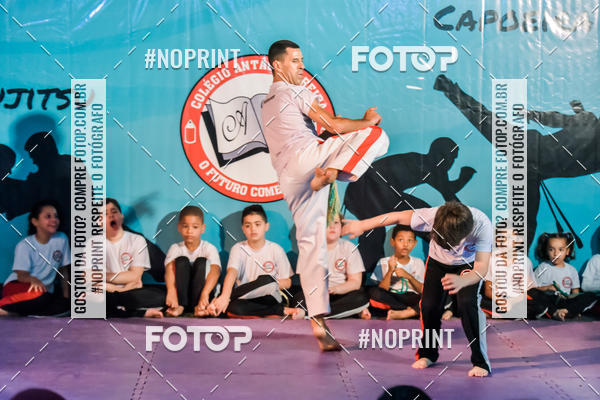 Buy your photos of the eventApresenta��o de Capoeira e Ju Jitsu 2019 on Fotop