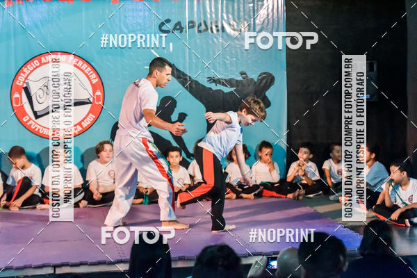 Buy your photos of the eventApresenta��o de Capoeira e Ju Jitsu 2019 on Fotop