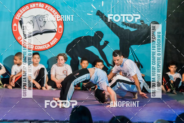 Buy your photos of the eventApresenta��o de Capoeira e Ju Jitsu 2019 on Fotop
