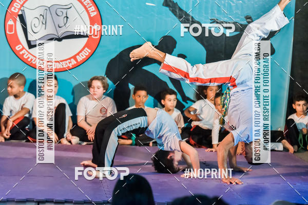 Buy your photos of the eventApresenta��o de Capoeira e Ju Jitsu 2019 on Fotop