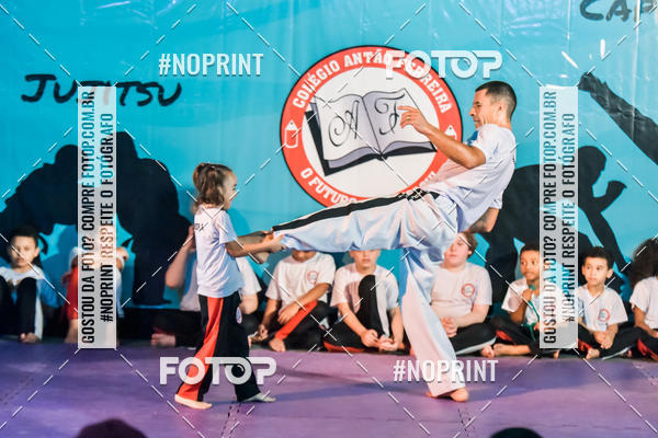 Buy your photos of the eventApresenta��o de Capoeira e Ju Jitsu 2019 on Fotop