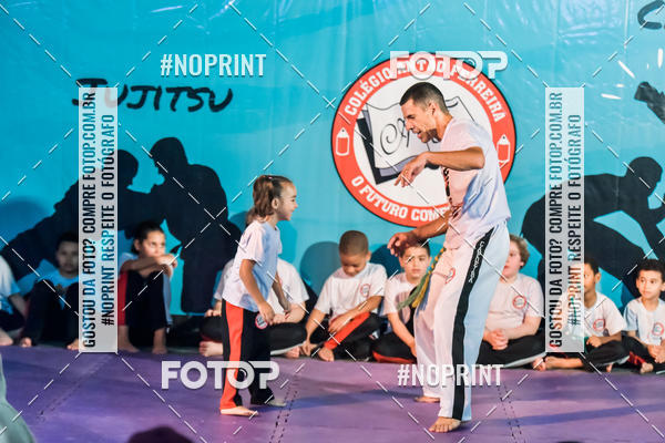 Buy your photos of the eventApresenta��o de Capoeira e Ju Jitsu 2019 on Fotop