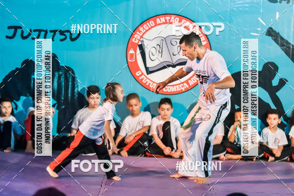 Buy your photos of the eventApresenta��o de Capoeira e Ju Jitsu 2019 on Fotop