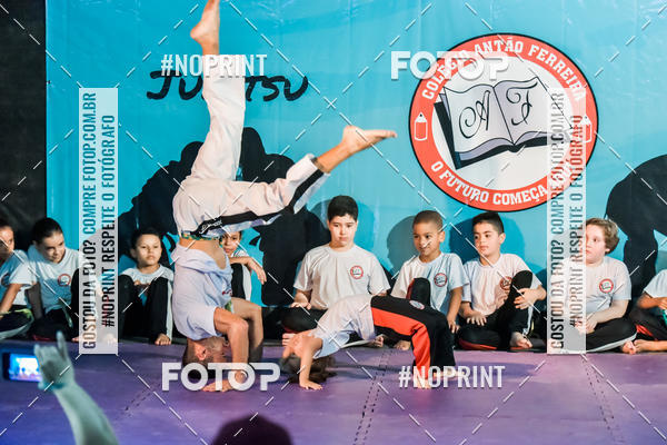 Buy your photos of the eventApresenta��o de Capoeira e Ju Jitsu 2019 on Fotop