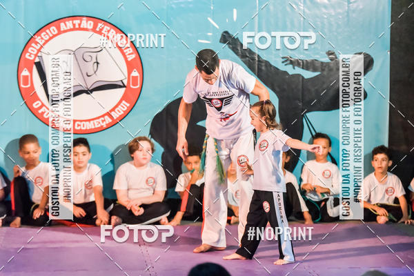 Buy your photos of the eventApresenta��o de Capoeira e Ju Jitsu 2019 on Fotop