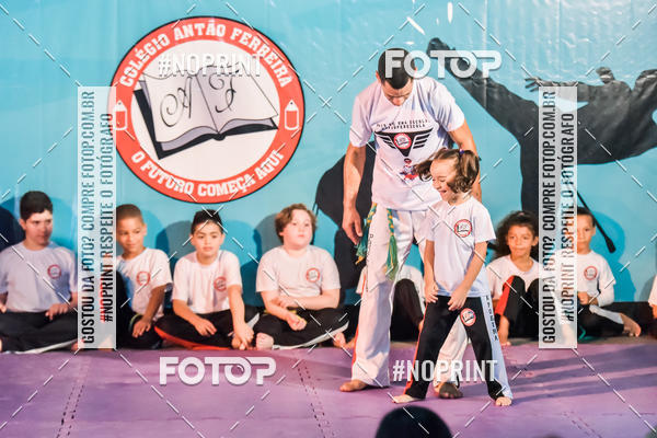 Buy your photos of the eventApresenta��o de Capoeira e Ju Jitsu 2019 on Fotop