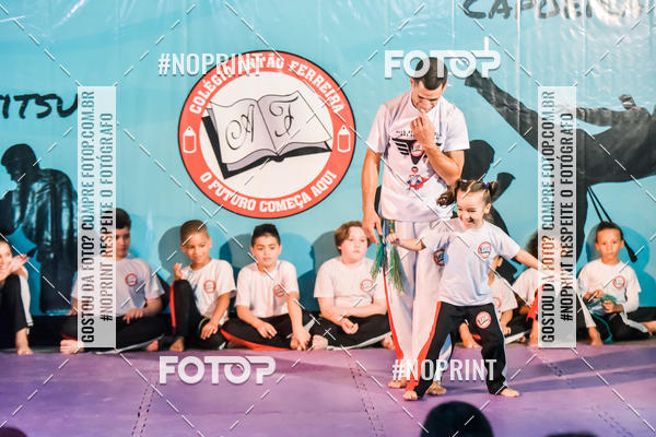 Buy your photos of the eventApresenta��o de Capoeira e Ju Jitsu 2019 on Fotop