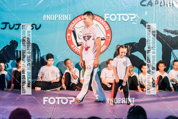 Buy your photos of the eventApresenta��o de Capoeira e Ju Jitsu 2019 on Fotop
