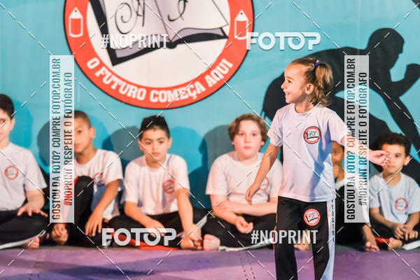 Buy your photos of the eventApresenta��o de Capoeira e Ju Jitsu 2019 on Fotop