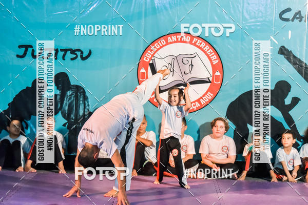 Buy your photos of the eventApresenta��o de Capoeira e Ju Jitsu 2019 on Fotop