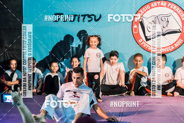 Buy your photos of the eventApresenta��o de Capoeira e Ju Jitsu 2019 on Fotop