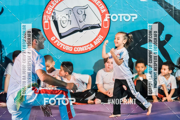 Buy your photos of the eventApresenta��o de Capoeira e Ju Jitsu 2019 on Fotop