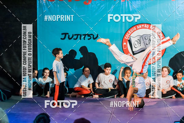 Buy your photos of the eventApresenta��o de Capoeira e Ju Jitsu 2019 on Fotop