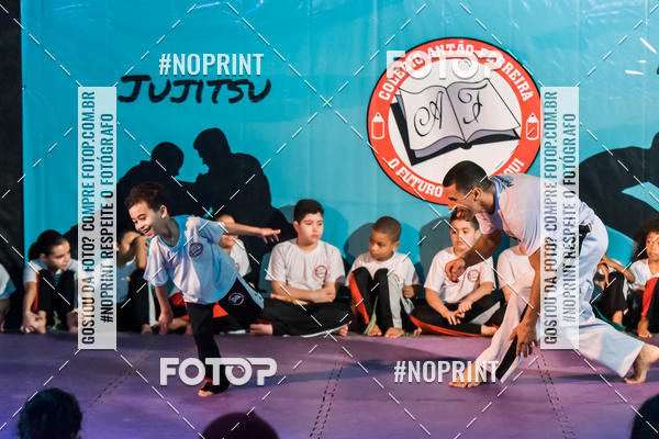 Buy your photos of the eventApresenta��o de Capoeira e Ju Jitsu 2019 on Fotop