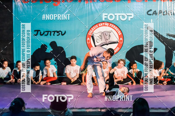 Buy your photos of the eventApresenta��o de Capoeira e Ju Jitsu 2019 on Fotop