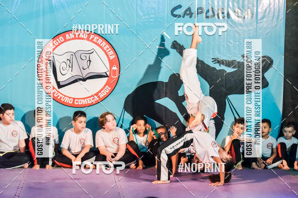 Buy your photos of the eventApresenta��o de Capoeira e Ju Jitsu 2019 on Fotop