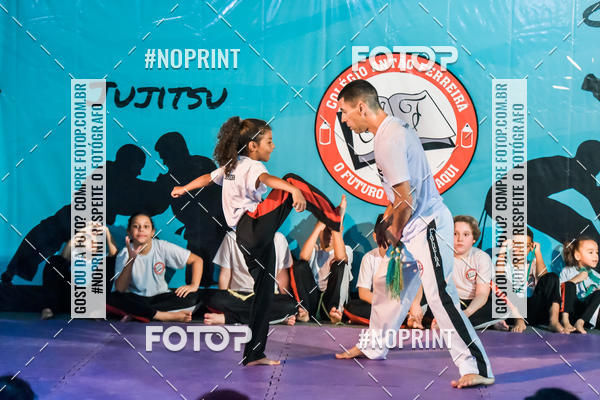 Buy your photos of the eventApresenta��o de Capoeira e Ju Jitsu 2019 on Fotop