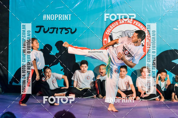 Buy your photos of the eventApresenta��o de Capoeira e Ju Jitsu 2019 on Fotop
