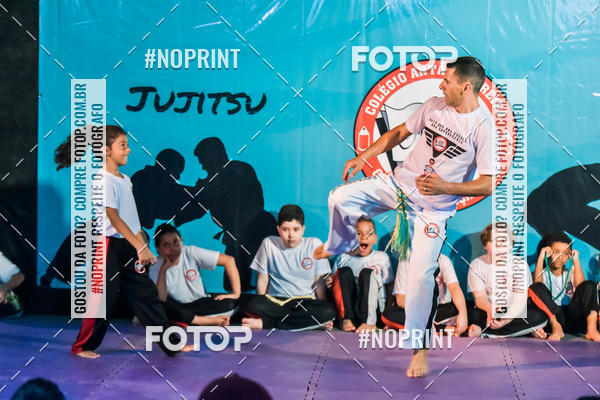 Buy your photos of the eventApresenta��o de Capoeira e Ju Jitsu 2019 on Fotop