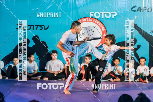 Buy your photos of the eventApresenta��o de Capoeira e Ju Jitsu 2019 on Fotop