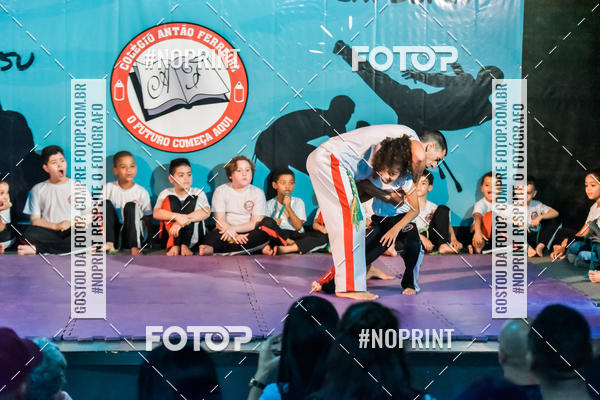 Buy your photos of the eventApresenta��o de Capoeira e Ju Jitsu 2019 on Fotop