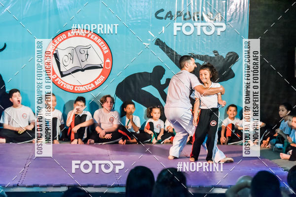 Buy your photos of the eventApresenta��o de Capoeira e Ju Jitsu 2019 on Fotop