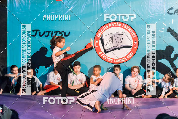 Buy your photos of the eventApresenta��o de Capoeira e Ju Jitsu 2019 on Fotop