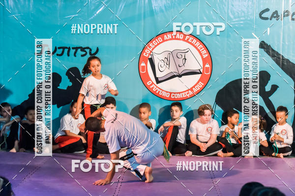 Buy your photos of the eventApresenta��o de Capoeira e Ju Jitsu 2019 on Fotop