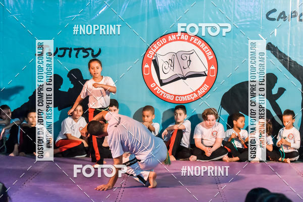 Buy your photos of the eventApresenta��o de Capoeira e Ju Jitsu 2019 on Fotop