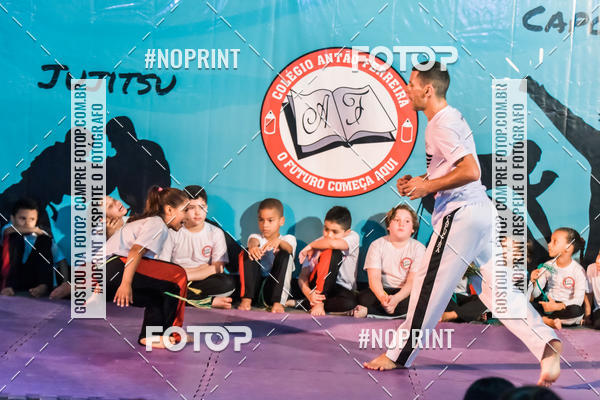 Buy your photos of the eventApresenta��o de Capoeira e Ju Jitsu 2019 on Fotop