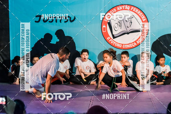 Buy your photos of the eventApresenta��o de Capoeira e Ju Jitsu 2019 on Fotop