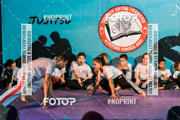 Buy your photos of the eventApresenta��o de Capoeira e Ju Jitsu 2019 on Fotop
