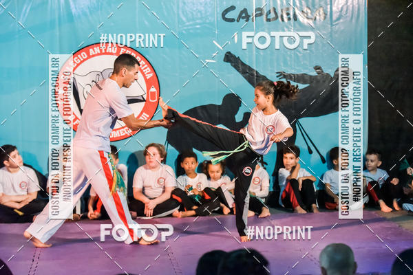 Buy your photos of the eventApresenta��o de Capoeira e Ju Jitsu 2019 on Fotop