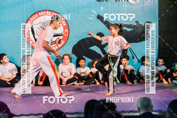 Buy your photos of the eventApresenta��o de Capoeira e Ju Jitsu 2019 on Fotop