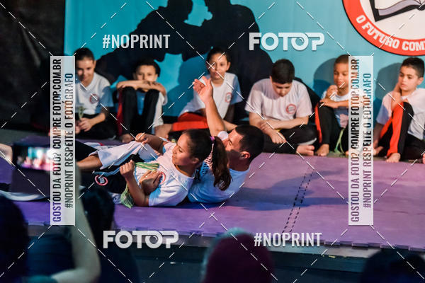 Buy your photos of the eventApresenta��o de Capoeira e Ju Jitsu 2019 on Fotop