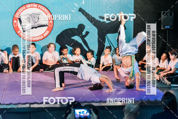Buy your photos of the eventApresenta��o de Capoeira e Ju Jitsu 2019 on Fotop