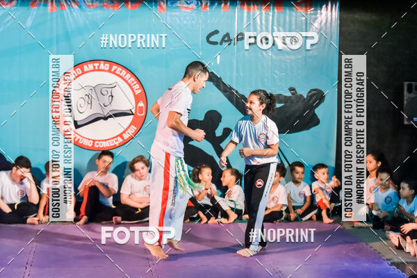 Buy your photos of the eventApresenta��o de Capoeira e Ju Jitsu 2019 on Fotop